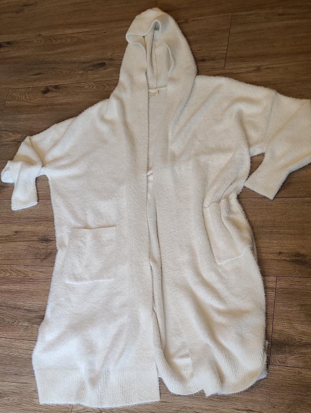 Nicole Miller Artelier Fuzzy Blanket Coat Hooded Cardigan Cream White OS